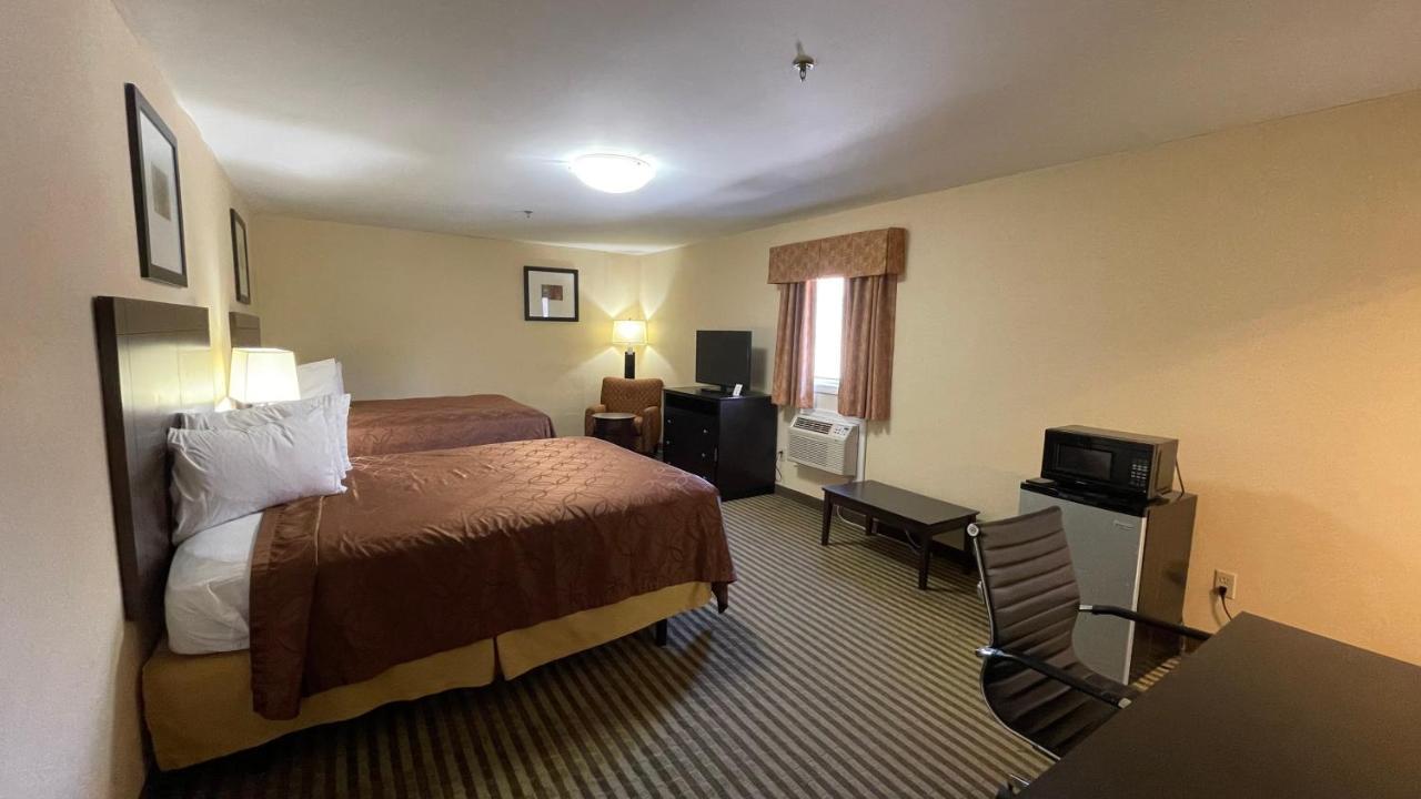 Whitney Inn & Suites Hamden Exterior foto